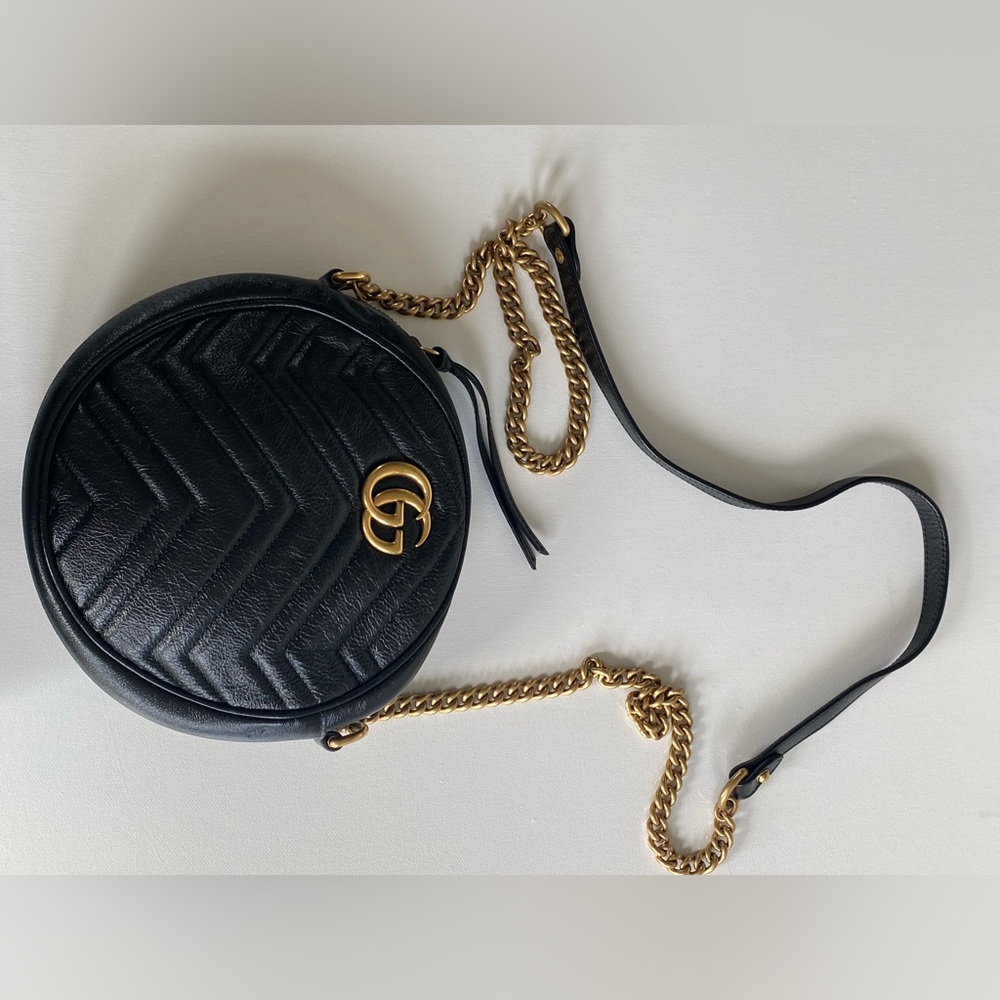 Gucci GG Marmont Round Shoulder Bag Mini Black